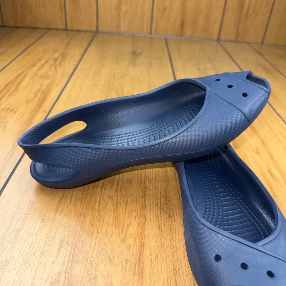 Crocs Adrina Navy Blue Peep Toe Slingback Flats Womens Size 10 Rubber Shoes